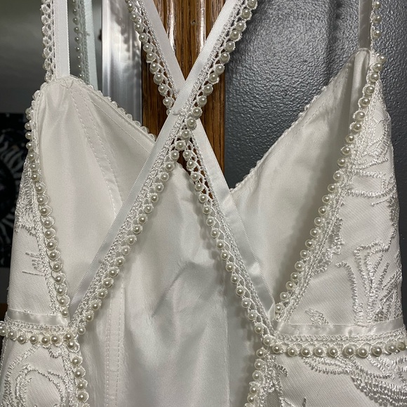 Halter Empire White Lace Prom Wedding, or Evening Dress - Picture 5 of 11